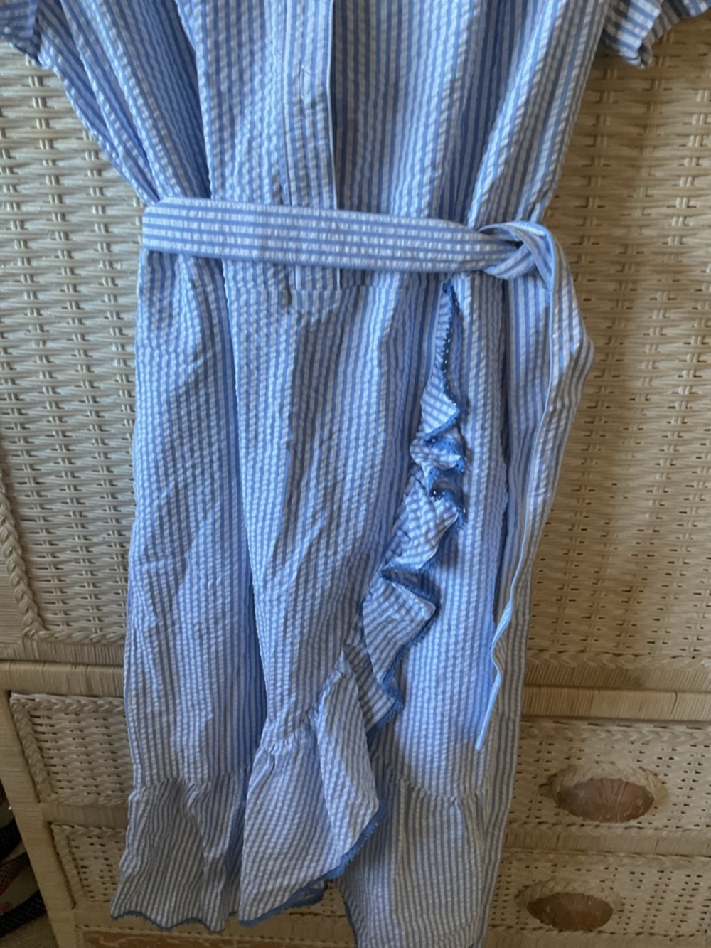 Issac Mizrahi EUC Seersucker Dress - Picture 4 of 8